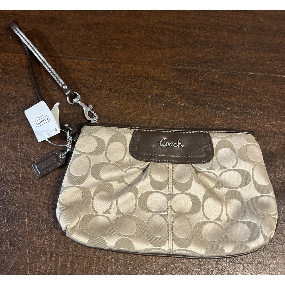 Coach Signature Canvas Large Wristlet Clutch Satin Wallet Khaki/Mahogany F45808
